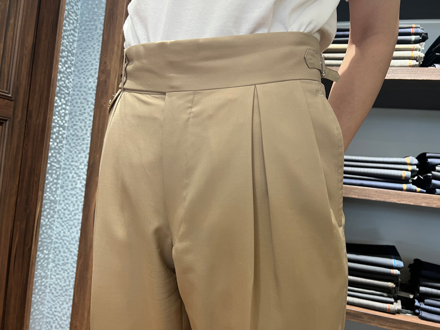 BOX+1のタック(大阪店Shop master河本 のスラックスより)